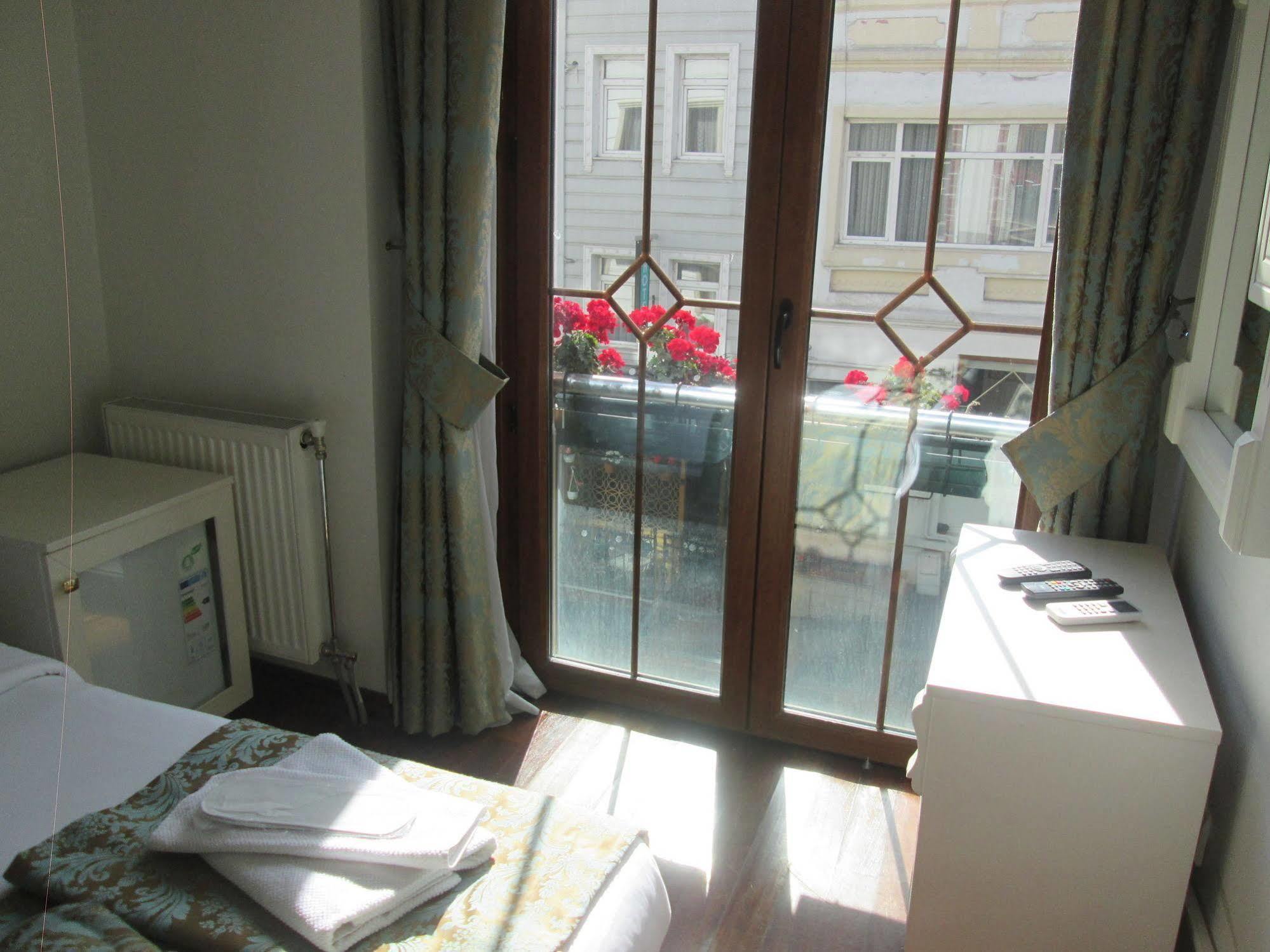 La Petite Maison Hotel Stambuł Zewnętrze zdjęcie